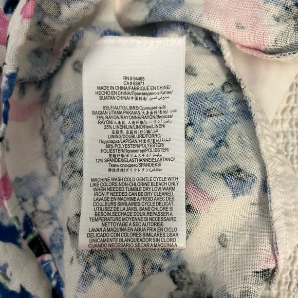 BCBGMaxAzria Women's Floral Peplum Top Size Medium - Picture 10 of 14